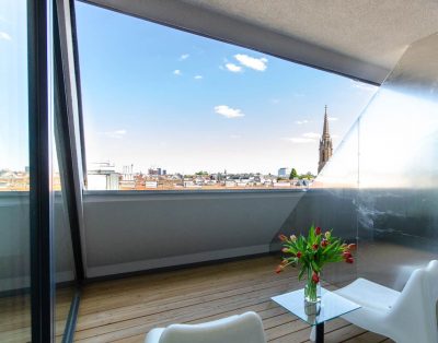 Modern penthouse right in the urban Viennese-Flair