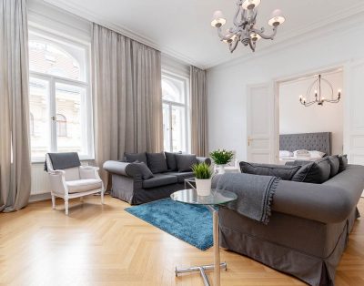 Wunderschönes Zentrum Apartment nahe Karlsplatz