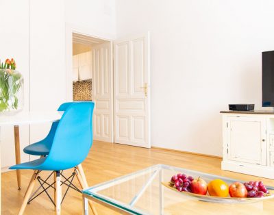 Elegant serviced apartment in the heart of urban Vienna