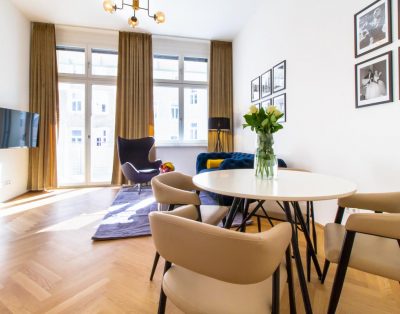 Elegante Wohnung mit Balkon im 5. Bezirk