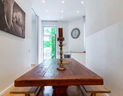 Large luxury apartment near Votivkirche and Townhall