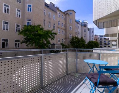Urban retreat with modern facilities and balcony