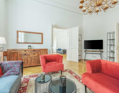 City apartment near Belvedere Palace & city center