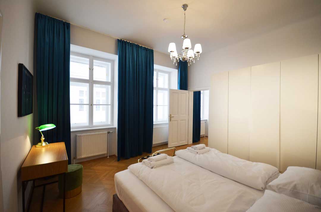 Elegant and cozy bedroom in an exclusive break-up apartment in Vienna
